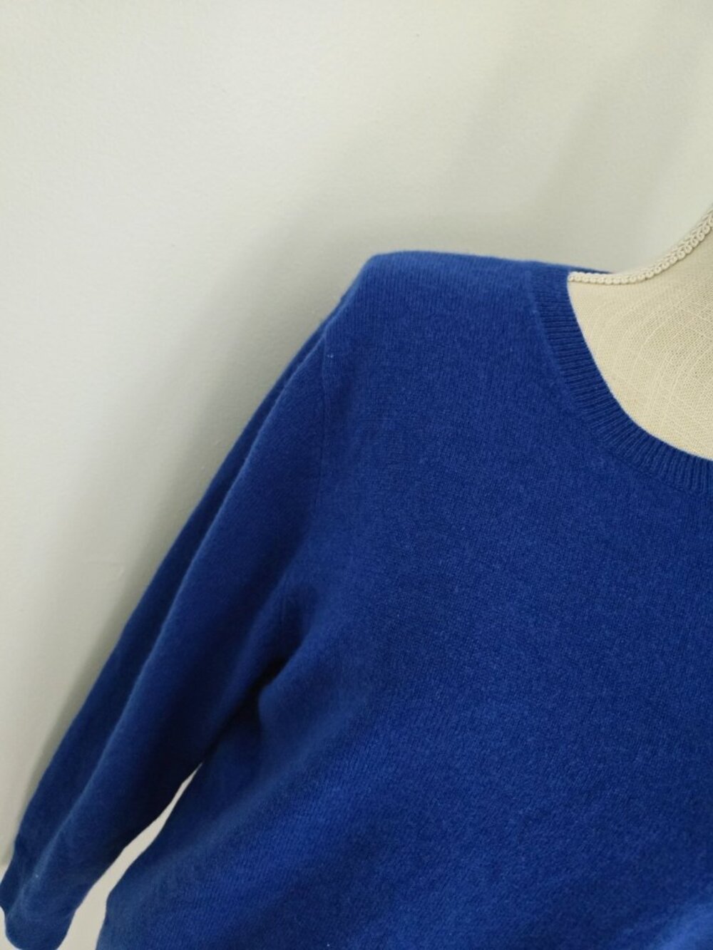Quince Mongolian Cashmere Crewneck Sweater L Large Sapphire Cobalt Blue Pullover - Picture 10 of 11